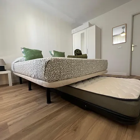 Daire Patalavaca Pool & View